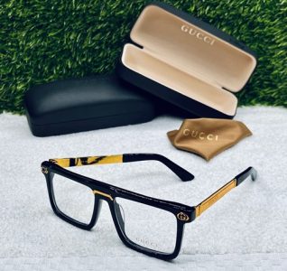 GUCCI GLASSES